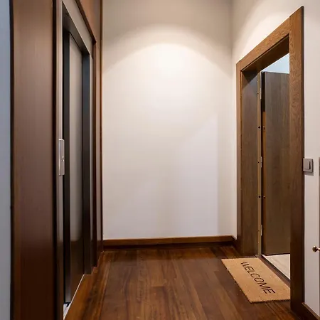 De La Guardia 2 Oviedo