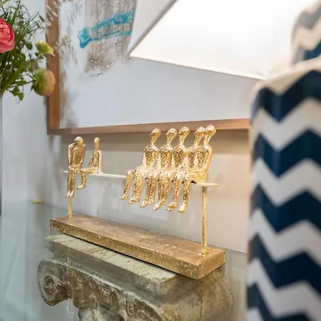 De La Guardia 2 شقة *